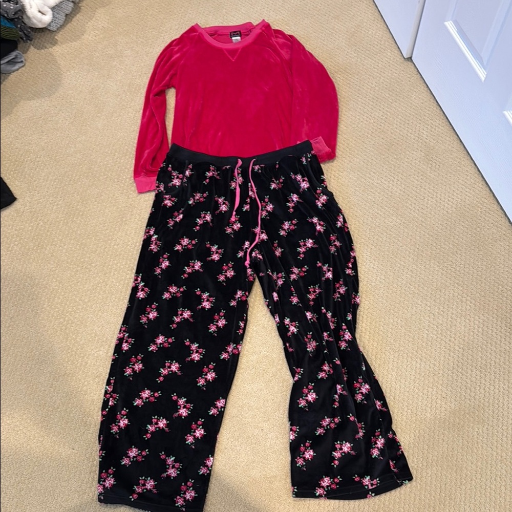 Maidenform Pink Lounge Set